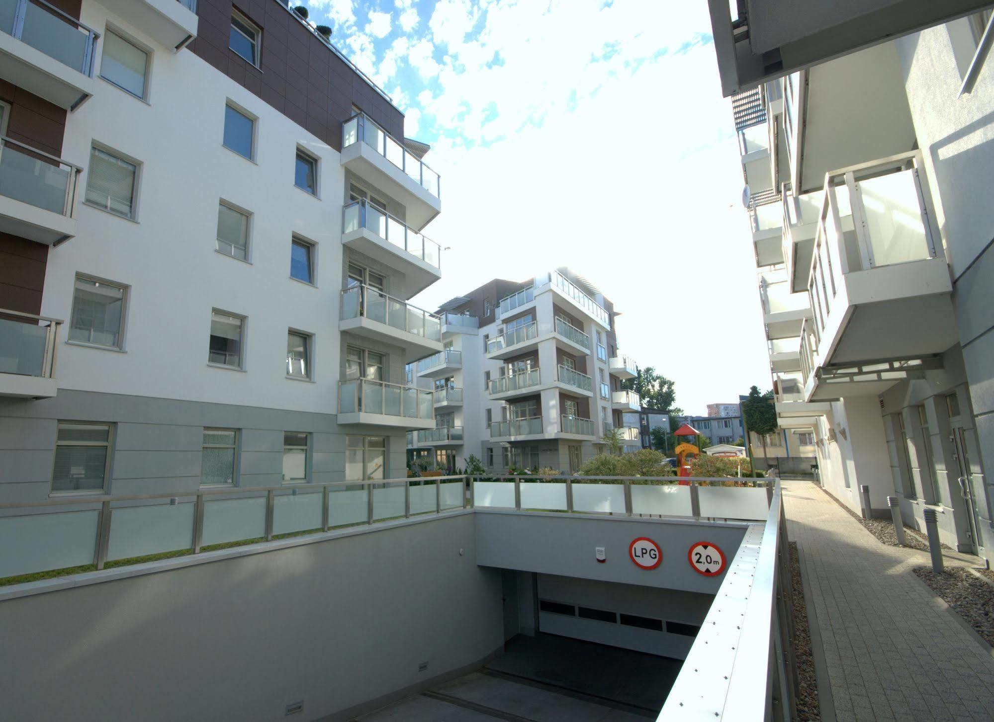 Irs Royal Apartments Apartamenty Irs Rezydencja Marina โซพอต ภายนอก รูปภาพ